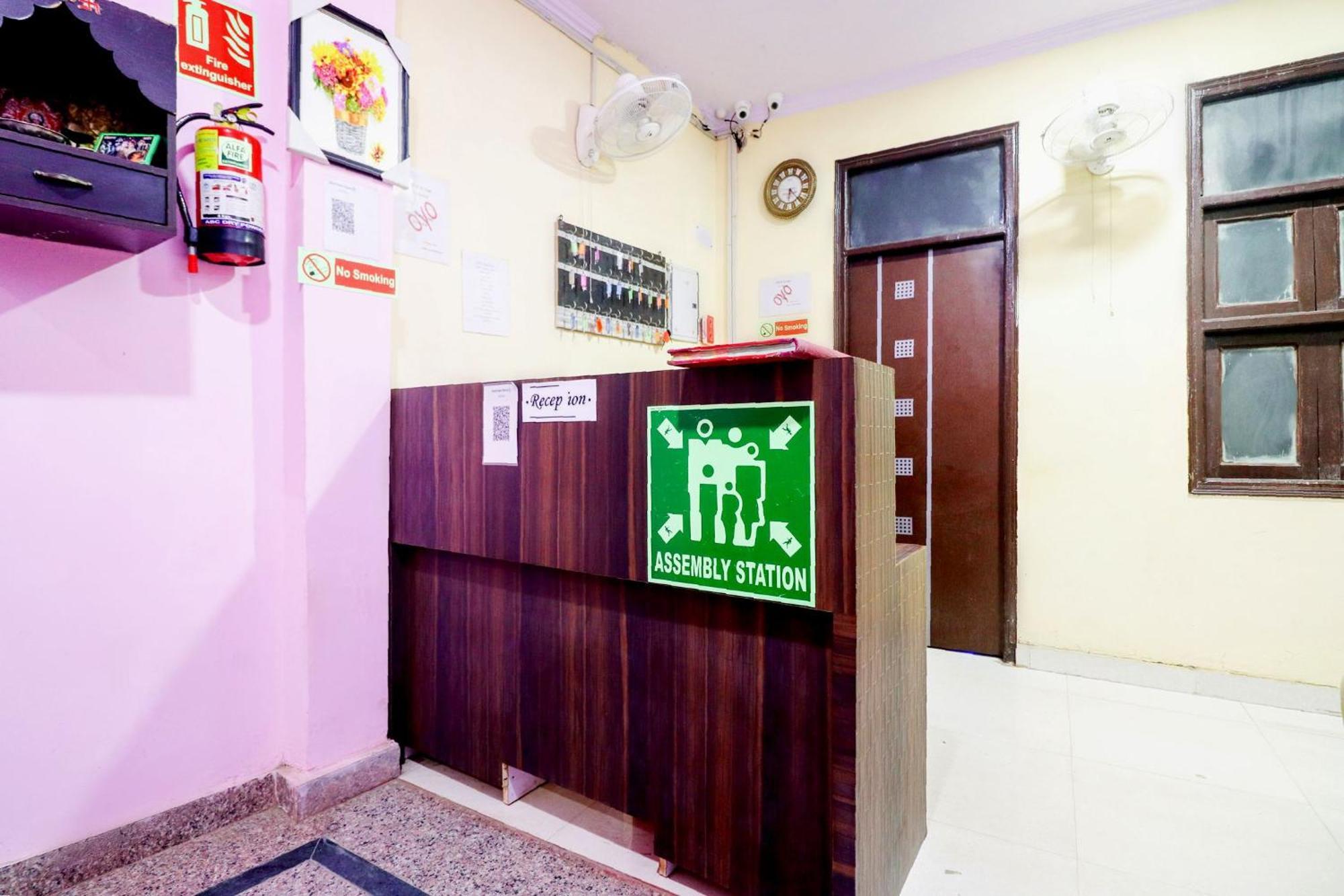 Hotel O Sunrise Inn Indirapuram Bagian luar foto