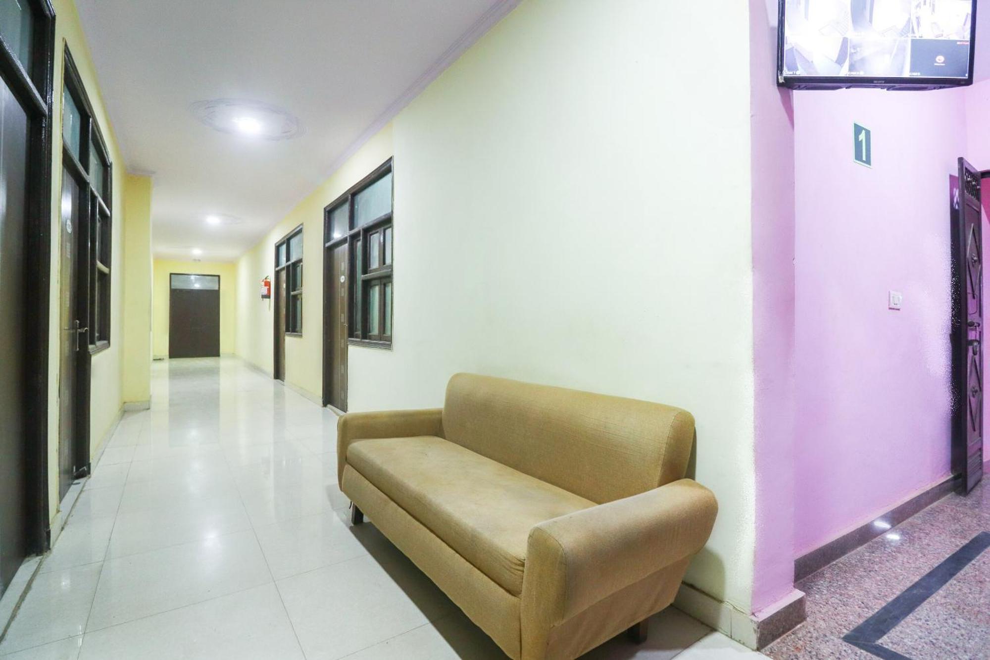 Hotel O Sunrise Inn Indirapuram Bagian luar foto
