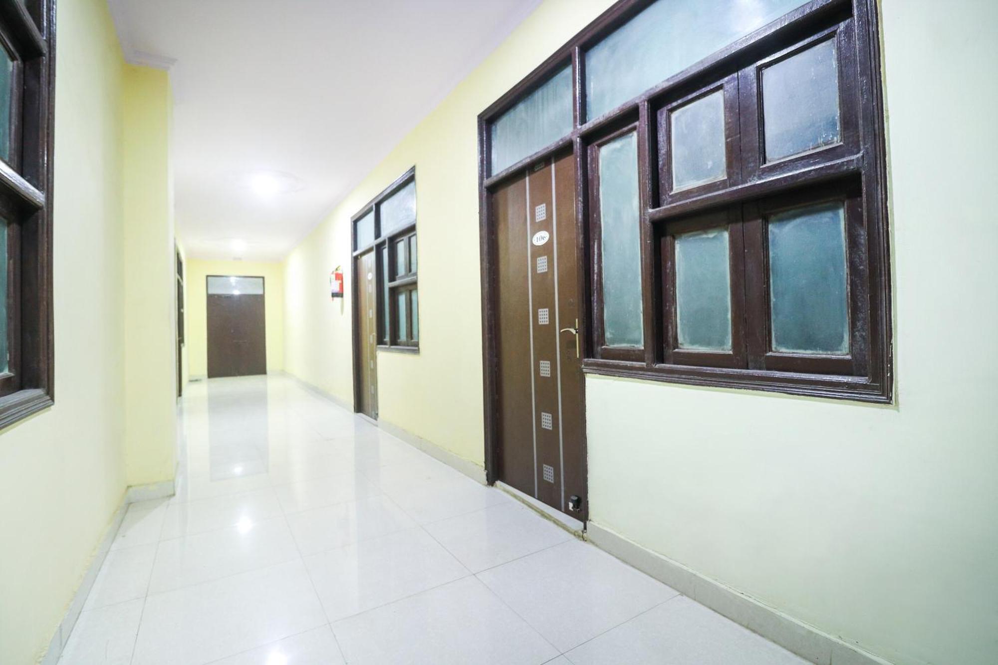 Hotel O Sunrise Inn Indirapuram Bagian luar foto